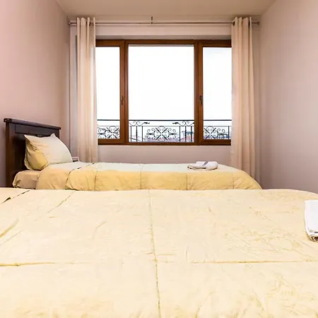 The Walnut 2bd 아파트 플로브디프