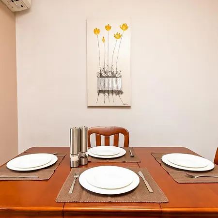아파트 The Walnut 2bd 플로브디프