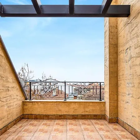 The Walnut 2bd *