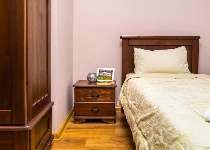 The Walnut 2bd * Filibe